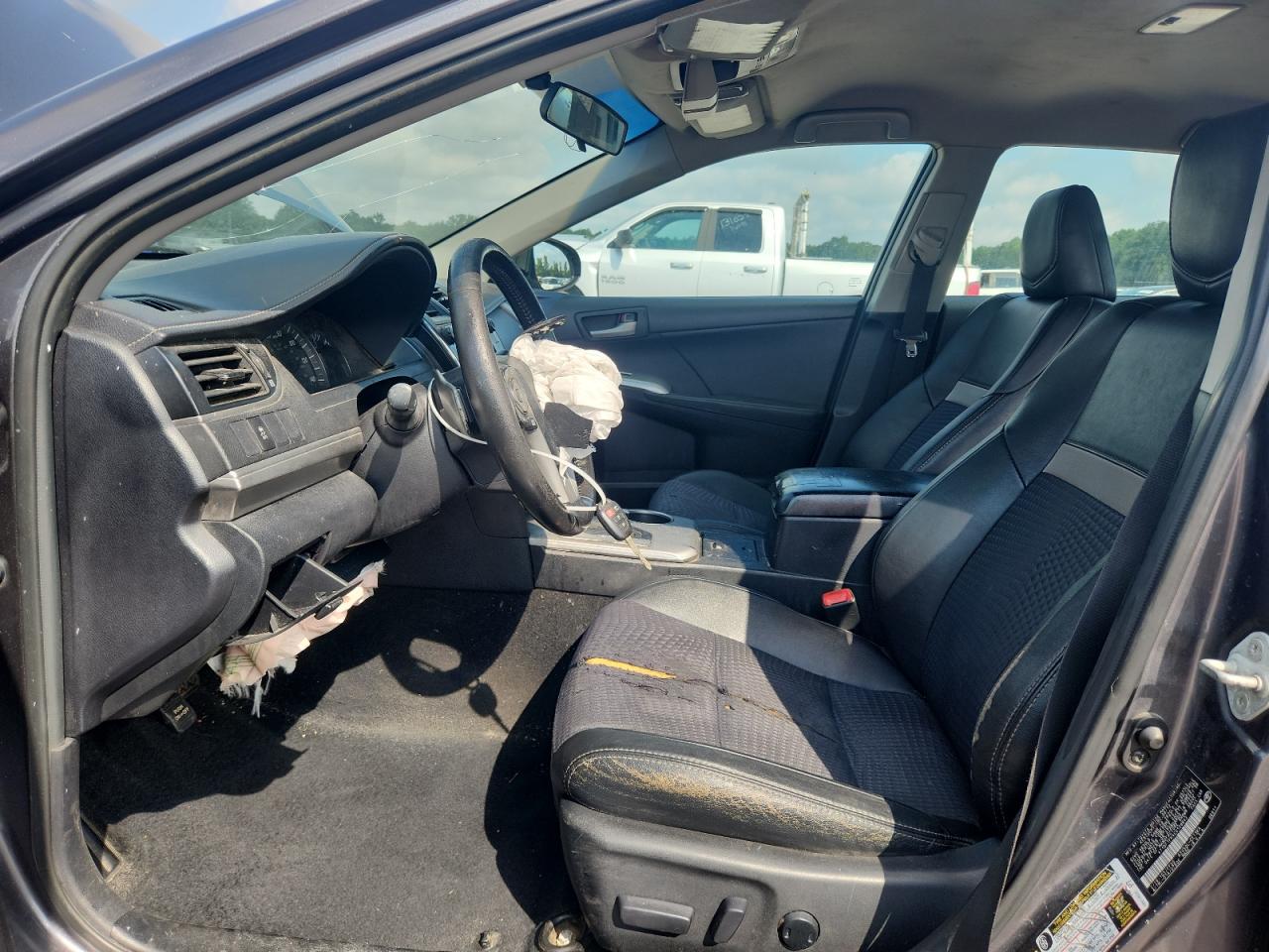 2012 TOYOTA CAMRY