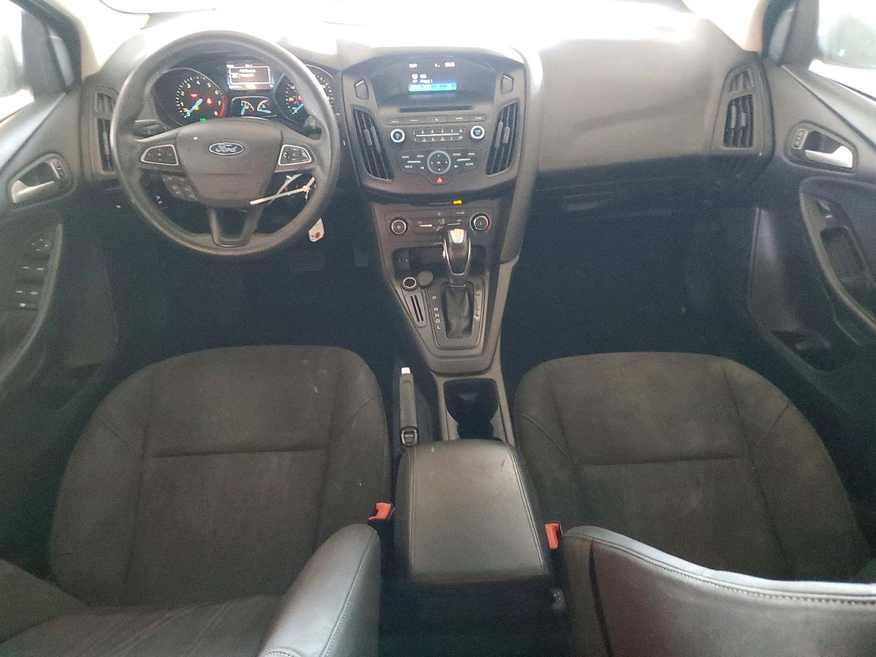 2016 FORD FOCUS