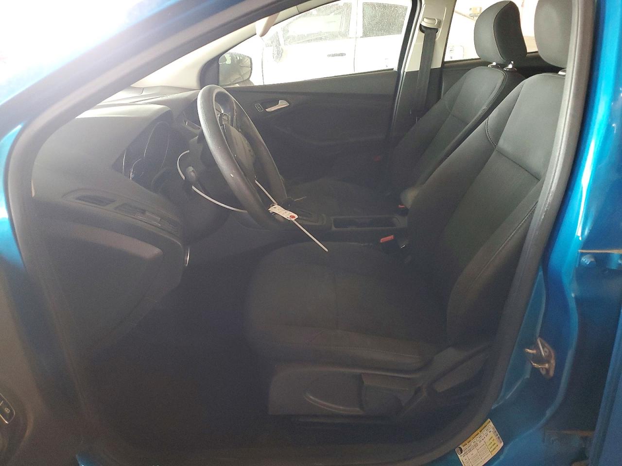 2016 FORD FOCUS