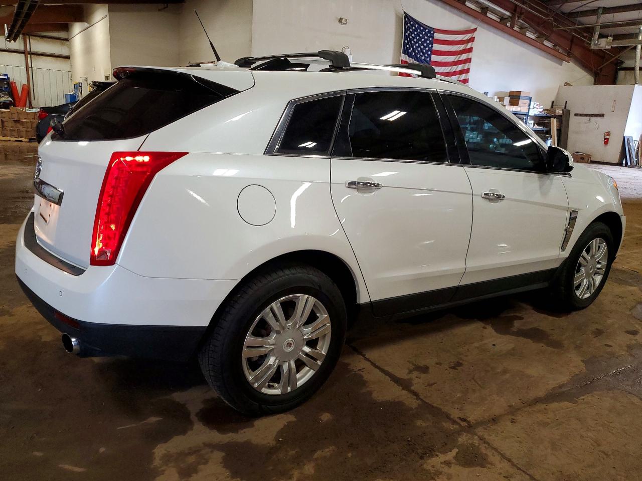 2010 CADILLAC SRX