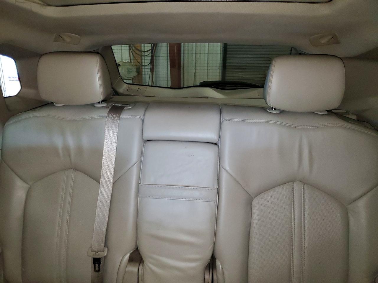 2010 CADILLAC SRX