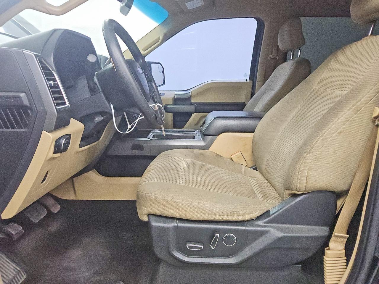 2016 FORD F150