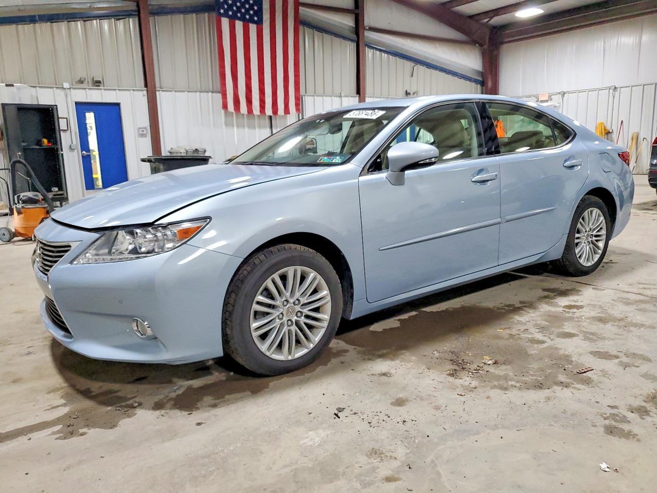 2013 LEXUS ES350