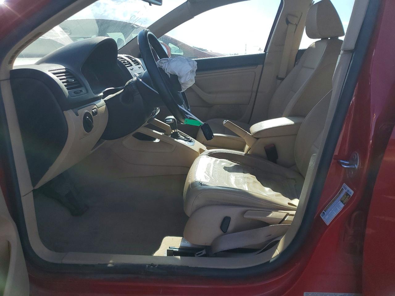 2009 VOLKSWAGEN JETTA
