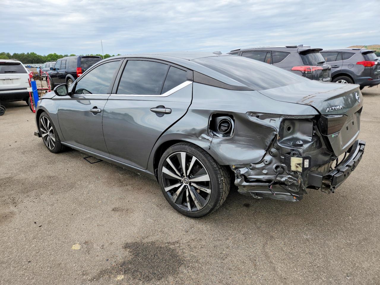 2022 NISSAN ALTIMA