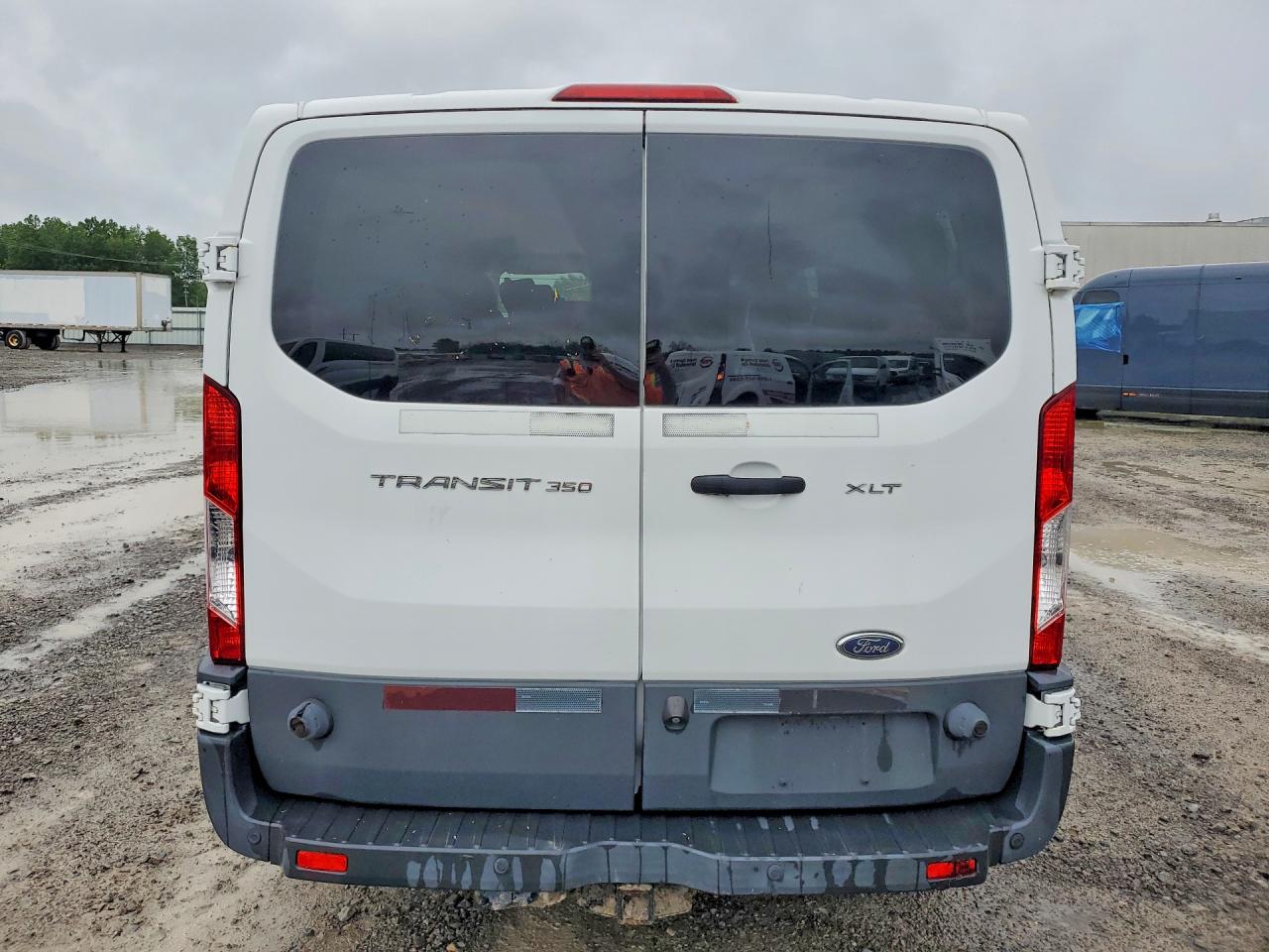 2015 FORD TRANSIT