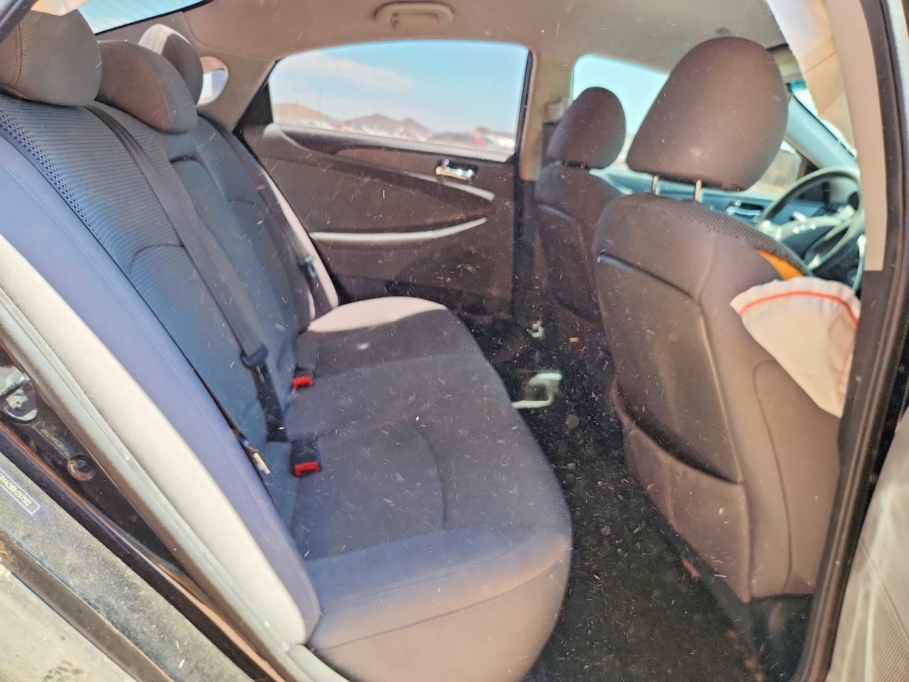 2011 HYUNDAI SONATA GLS