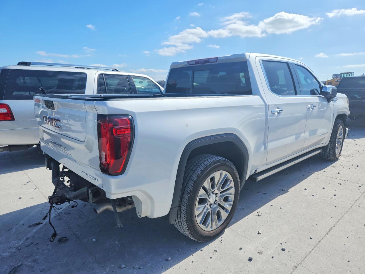 2021 GMC SIERRA