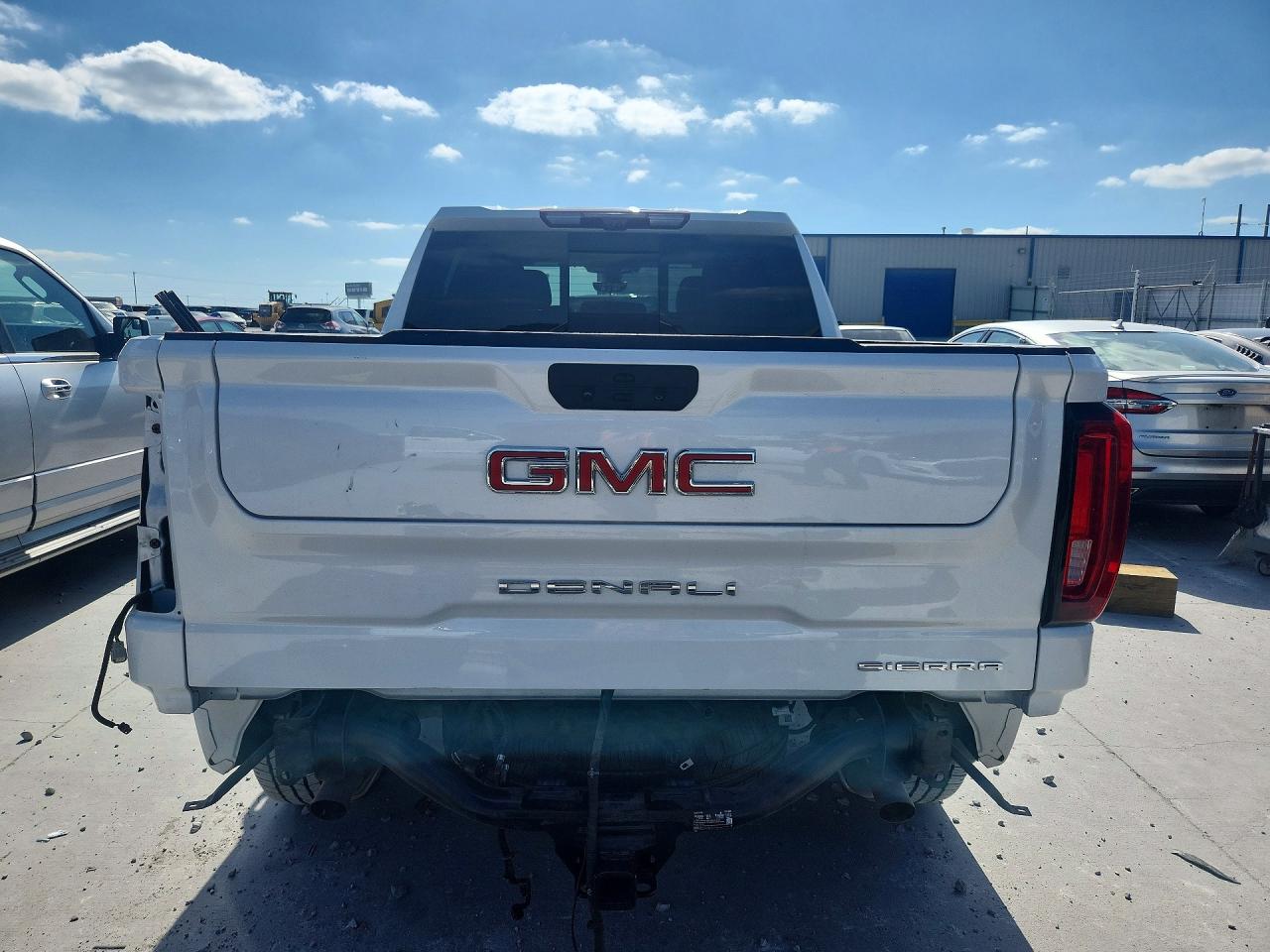 2021 GMC SIERRA