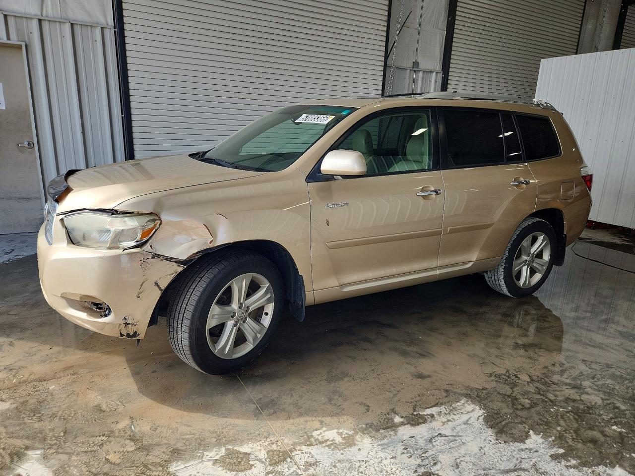 2010 TOYOTA HIGHLANDER