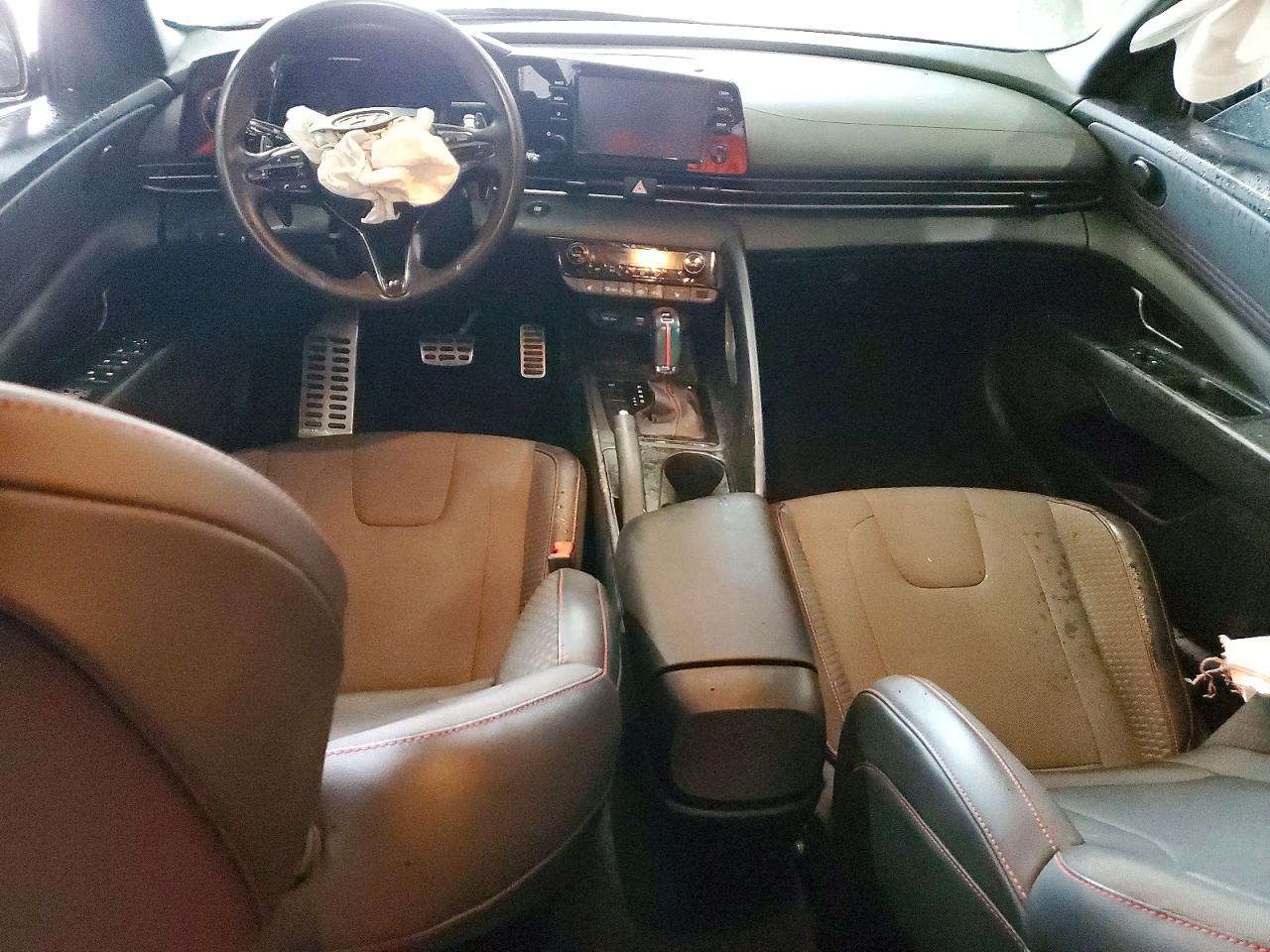2021 HYUNDAI ELANTRA