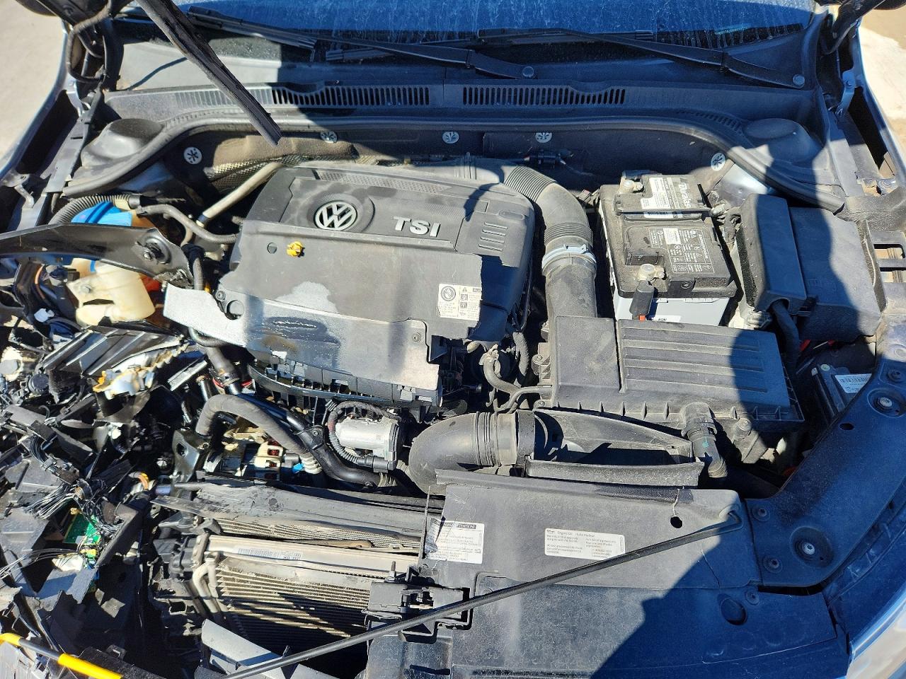 2016 VOLKSWAGEN JETTA