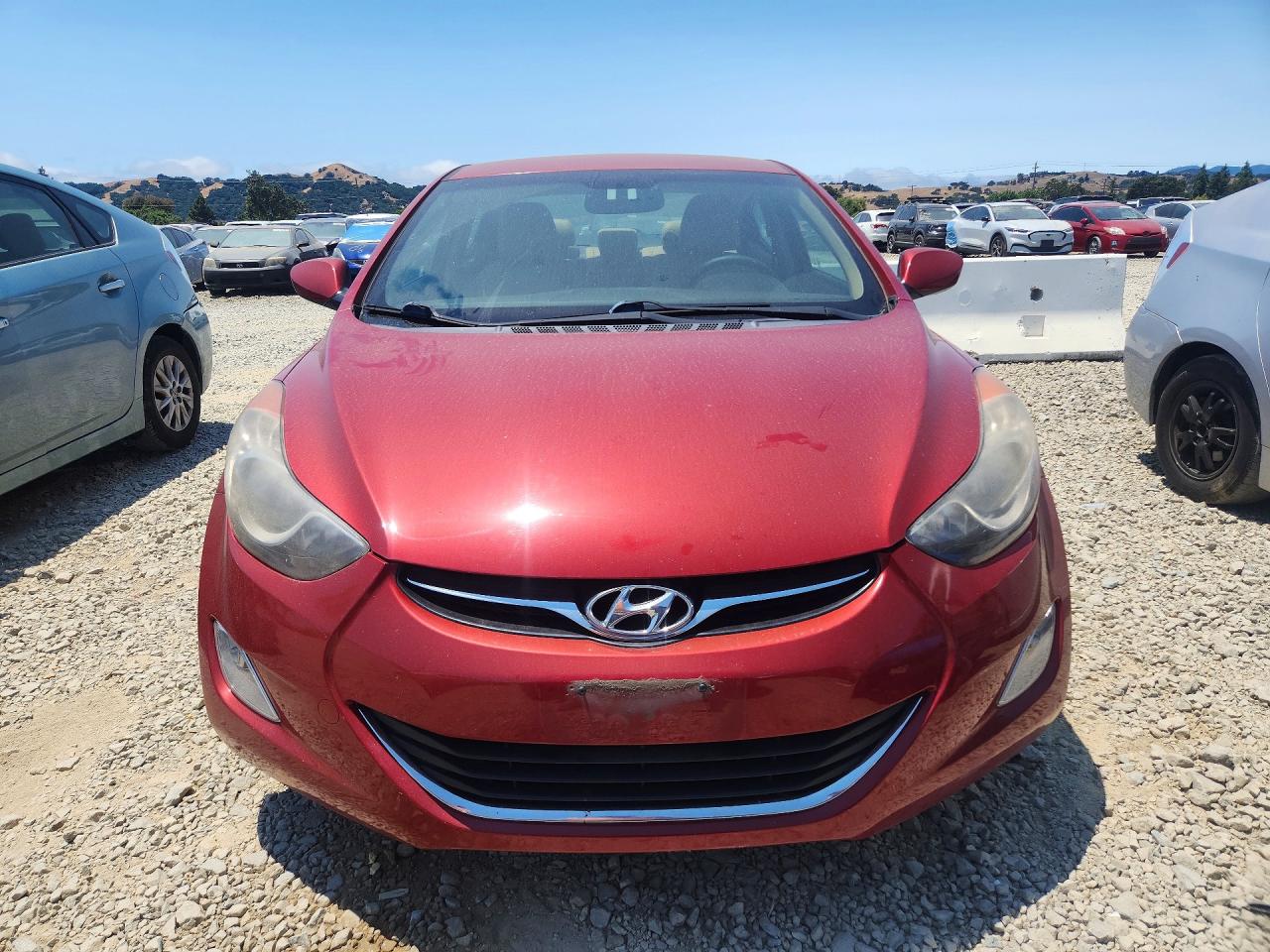 2013 HYUNDAI ELANTRA