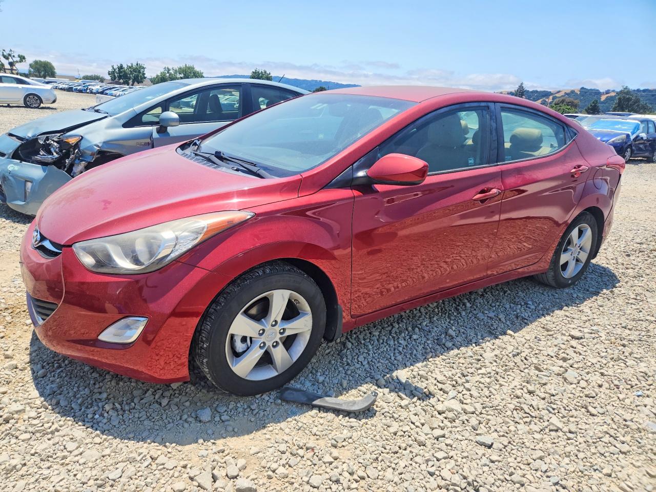 2013 HYUNDAI ELANTRA