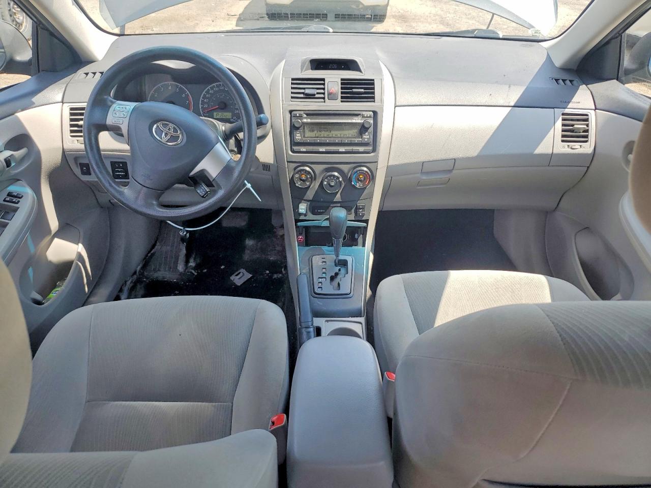 2013 TOYOTA COROLLA