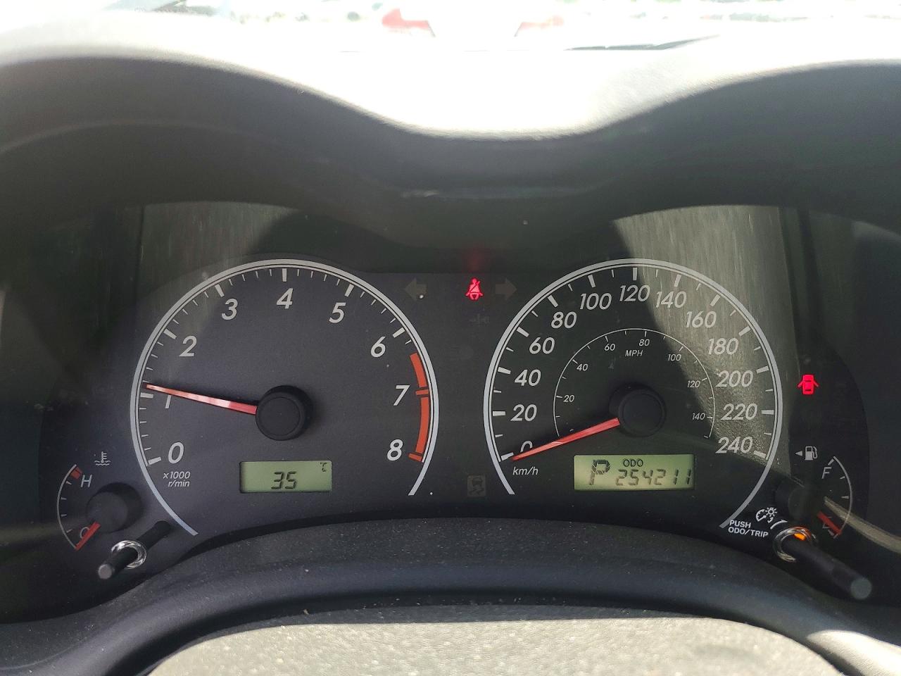 2013 TOYOTA COROLLA