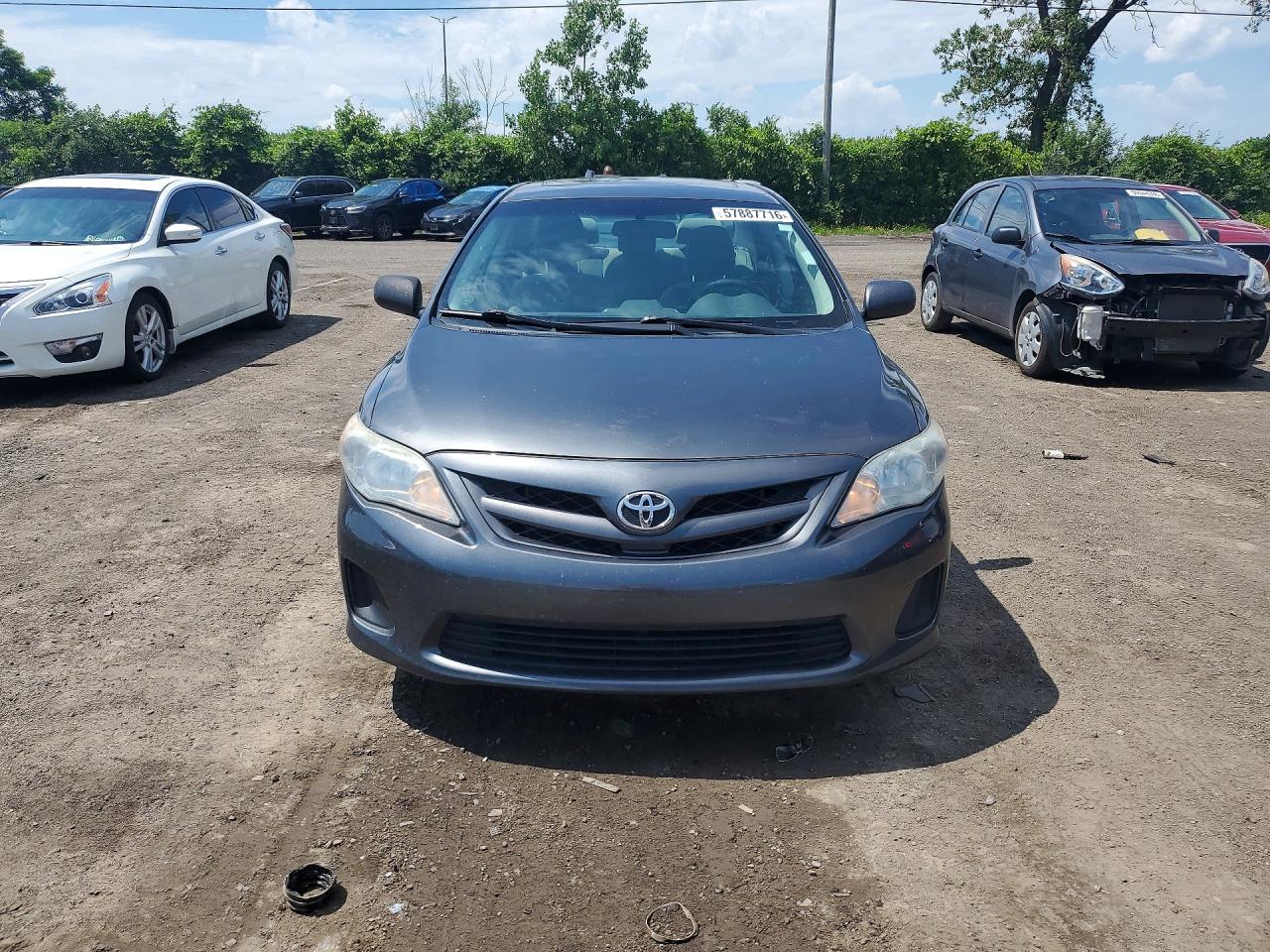 2013 TOYOTA COROLLA