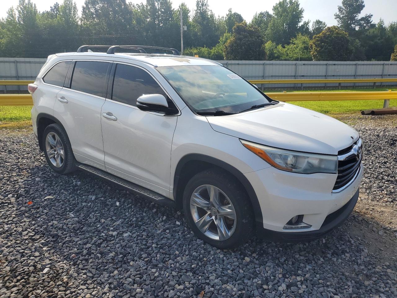 2015 TOYOTA HIGHLANDER