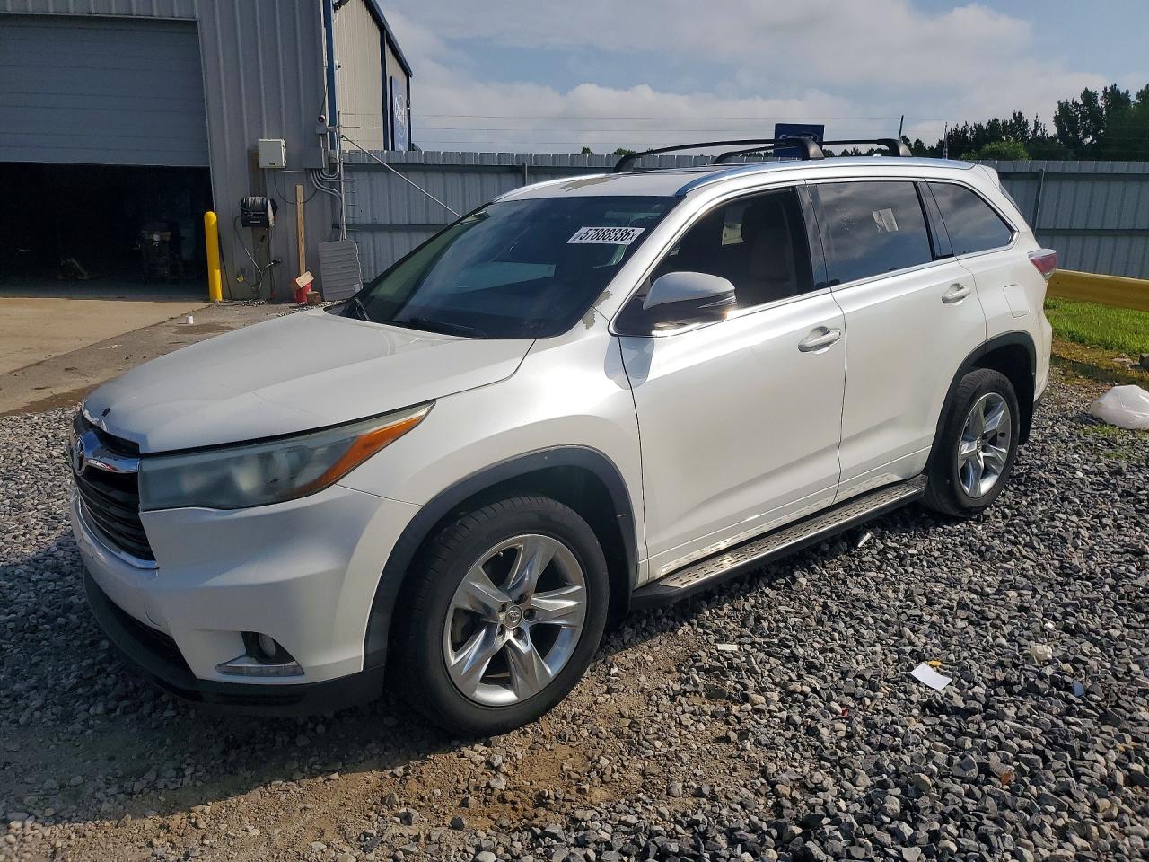 2015 TOYOTA HIGHLANDER