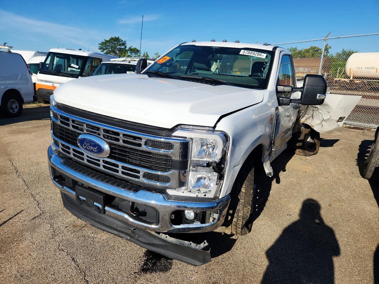 2024 FORD F350