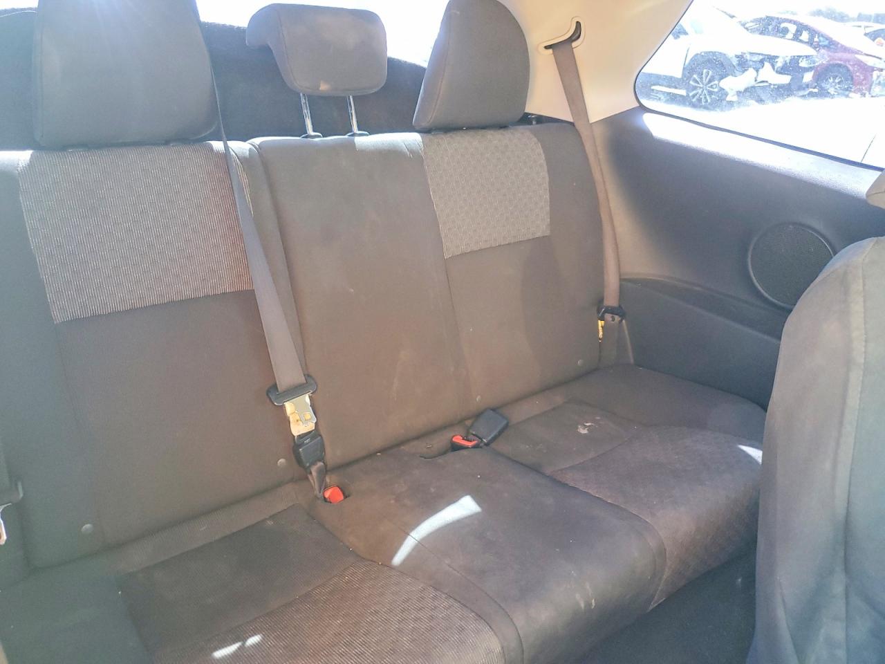 2015 TOYOTA YARIS