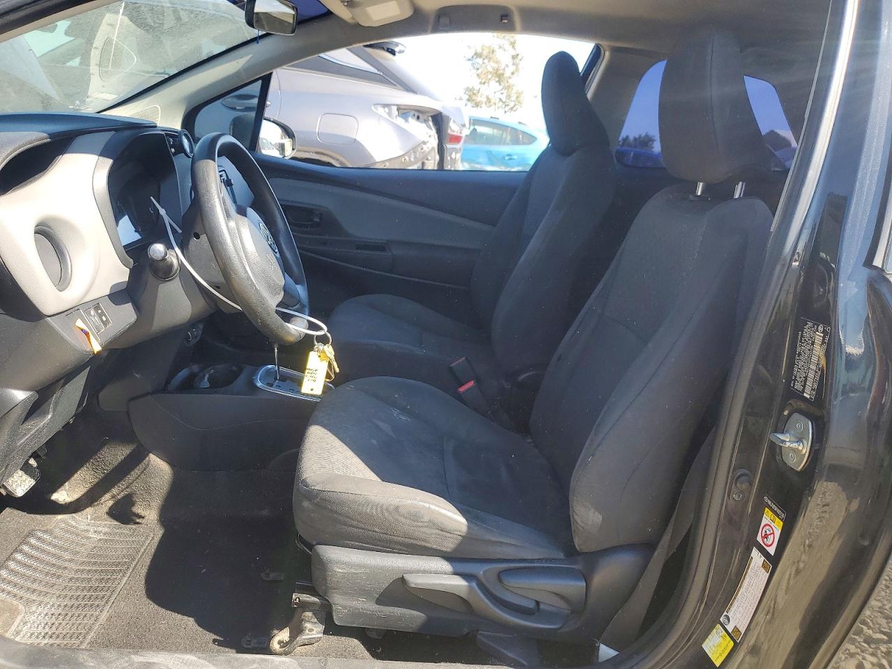 2015 TOYOTA YARIS