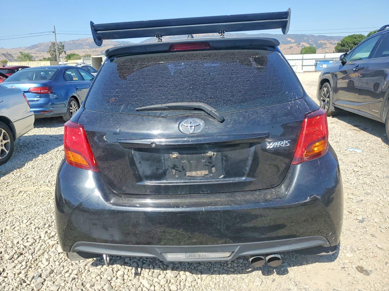 2015 TOYOTA YARIS