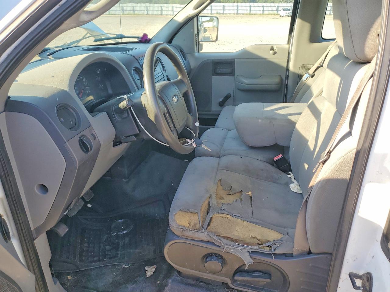 2005 FORD F150