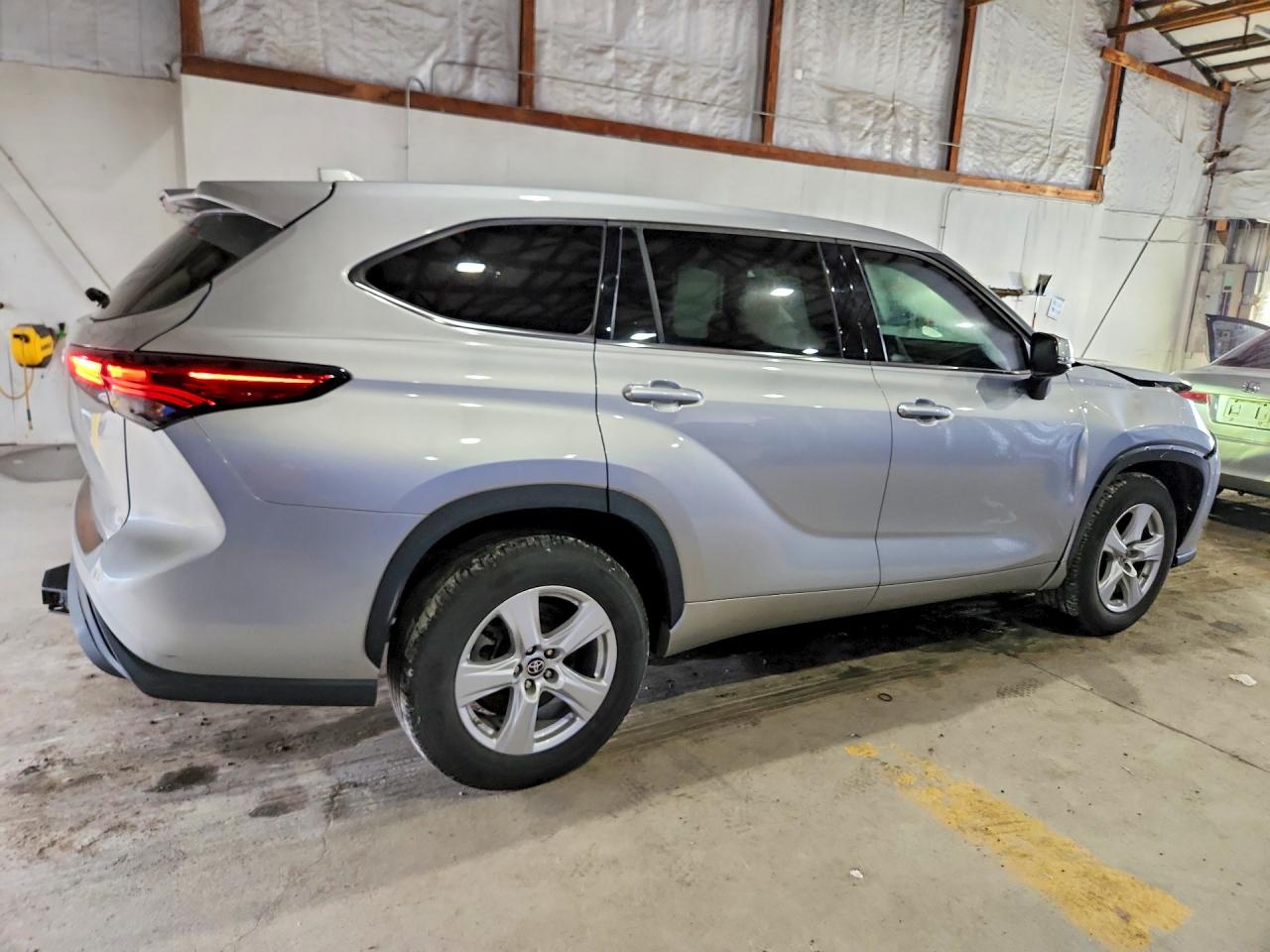 2021 TOYOTA HIGHLANDER