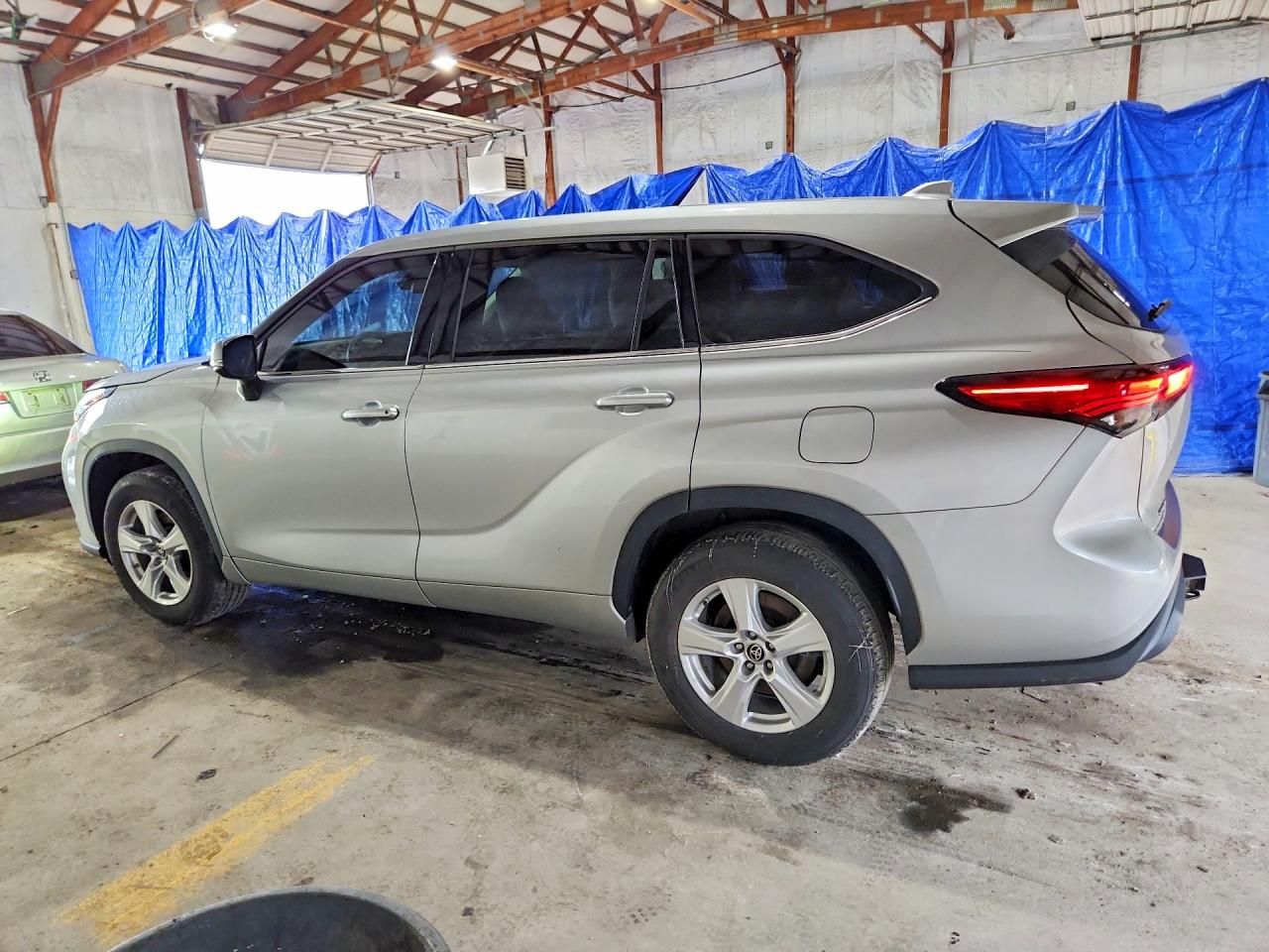 2021 TOYOTA HIGHLANDER
