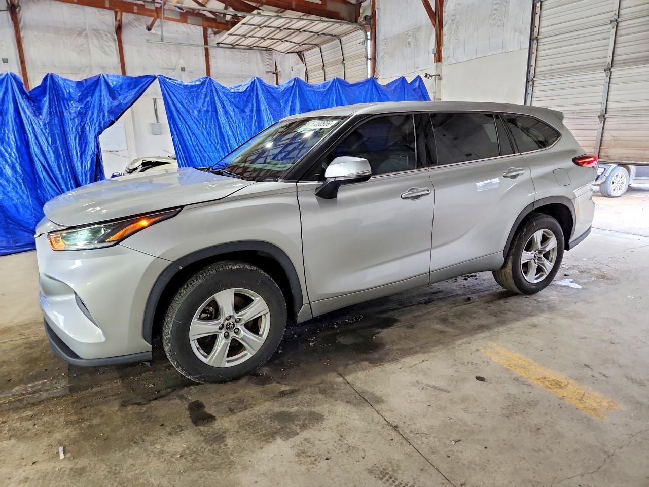 2021 TOYOTA HIGHLANDER