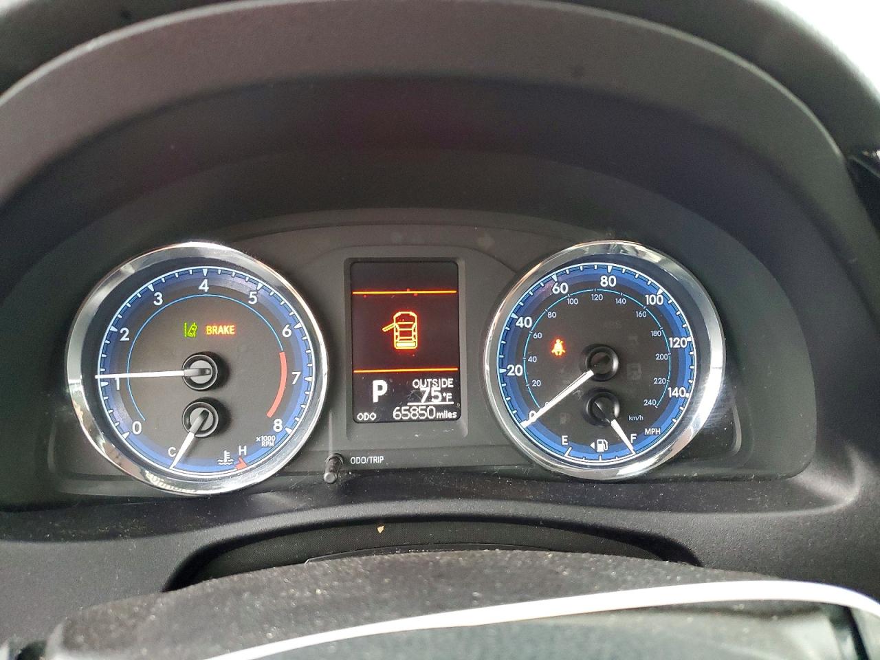 2017 TOYOTA COROLLA