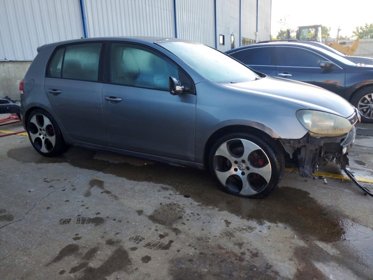 2010 VOLKSWAGEN GTI