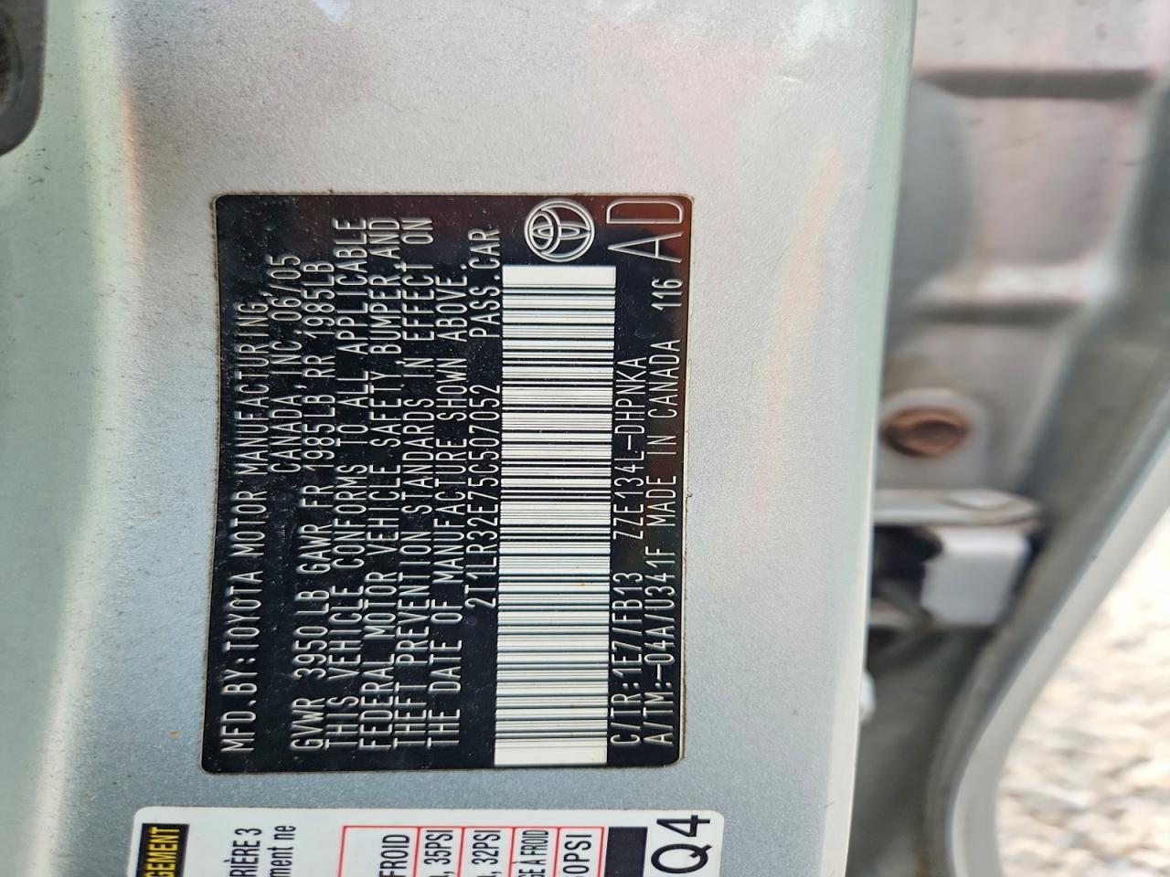 2005 TOYOTA MATRIX
