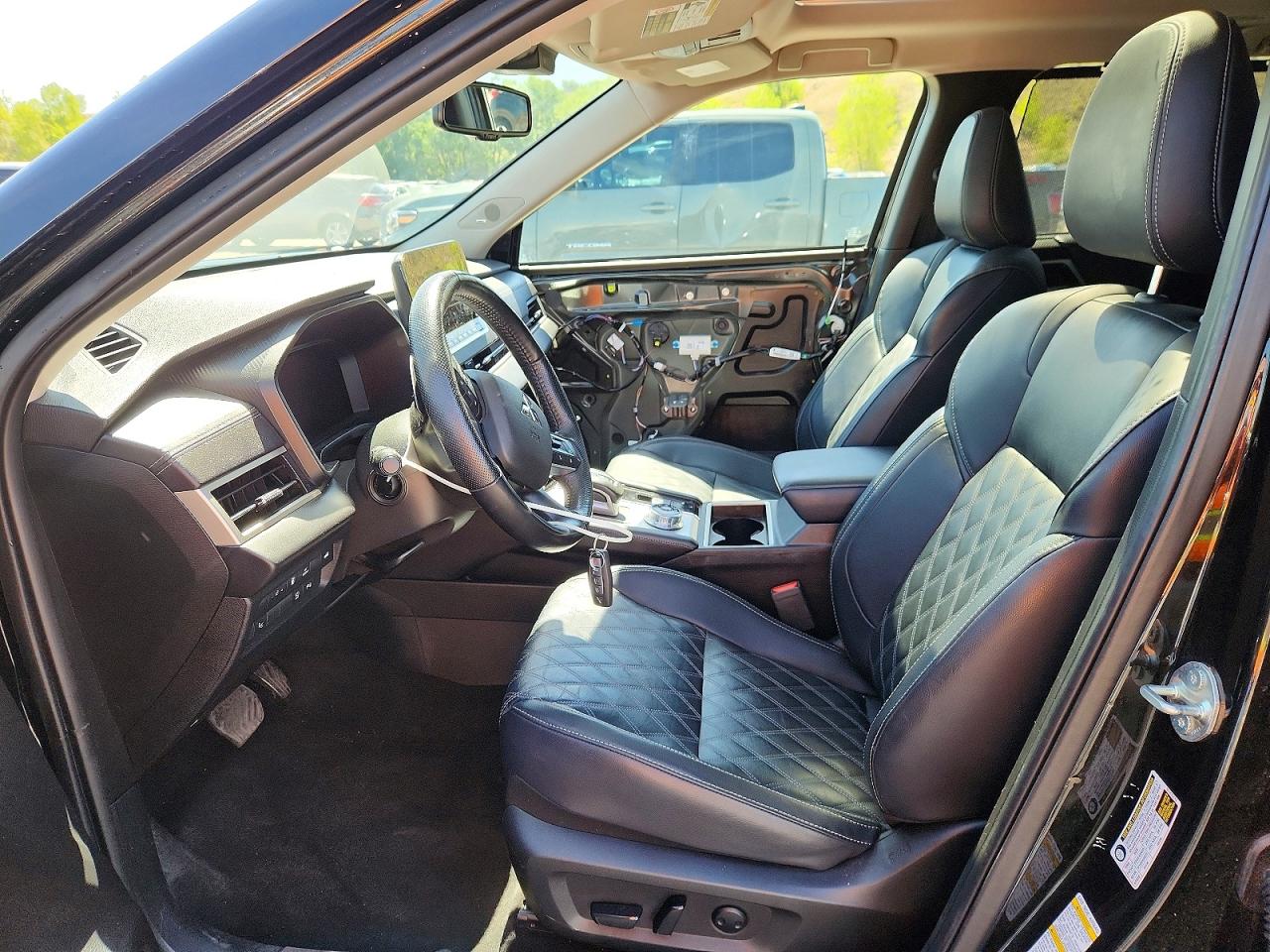 2024 MITSUBISHI OUTLANDER