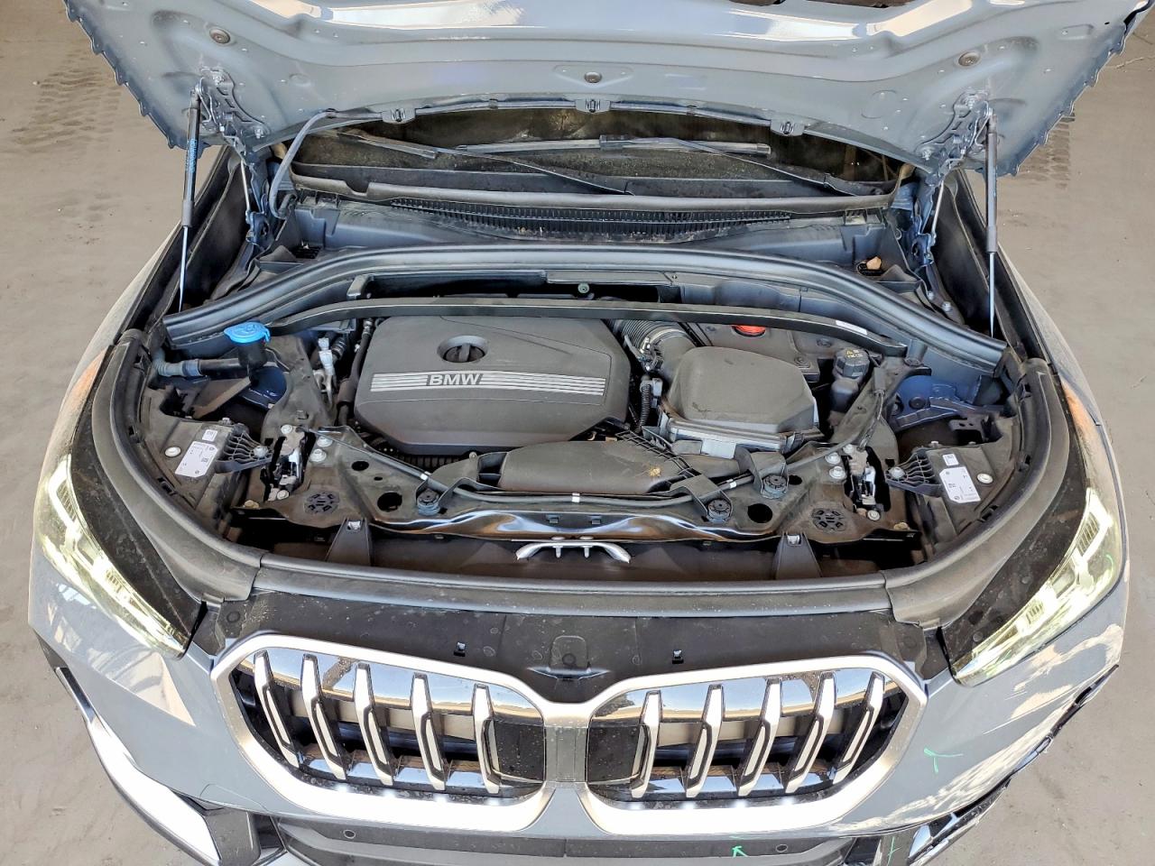 2025 BMW X1