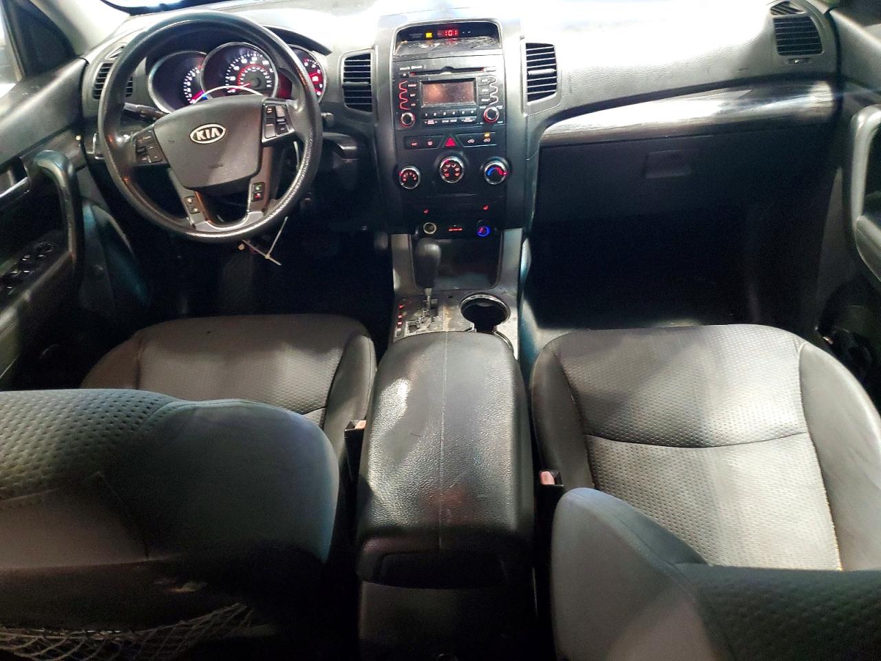 2011 KIA SORENTO