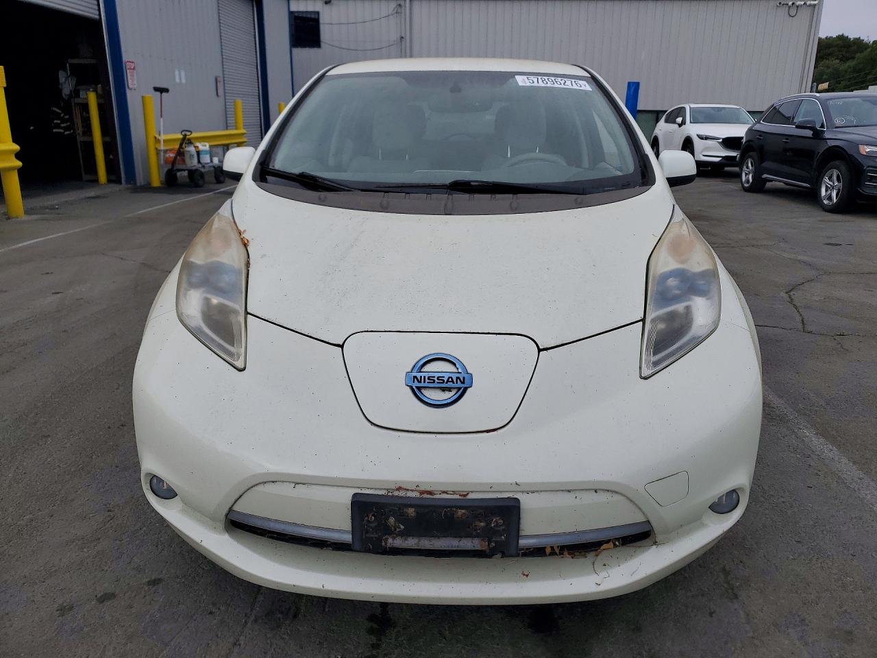 2011 NISSAN LEAF