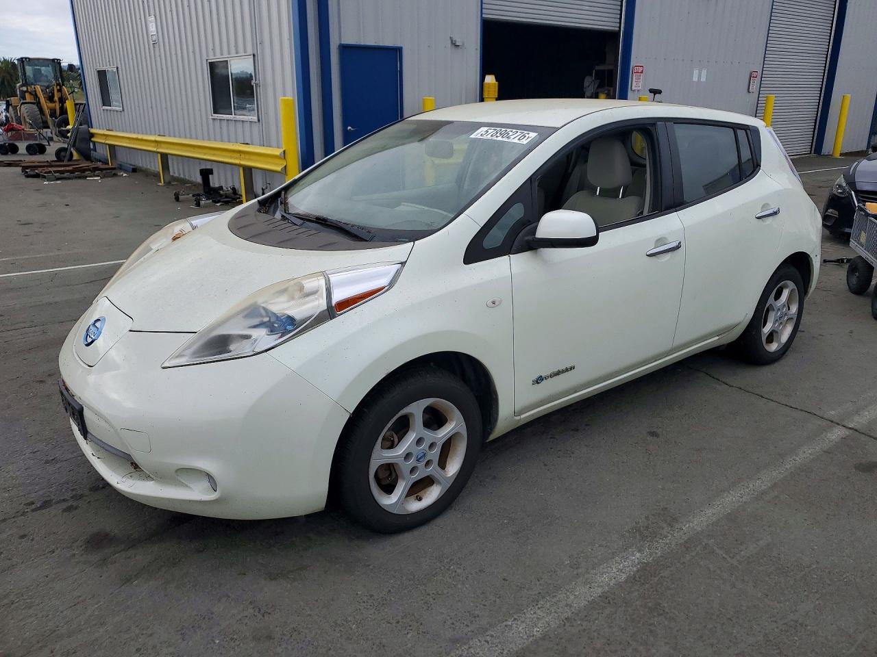 2011 NISSAN LEAF
