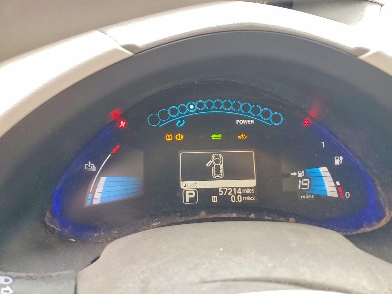 2011 NISSAN LEAF
