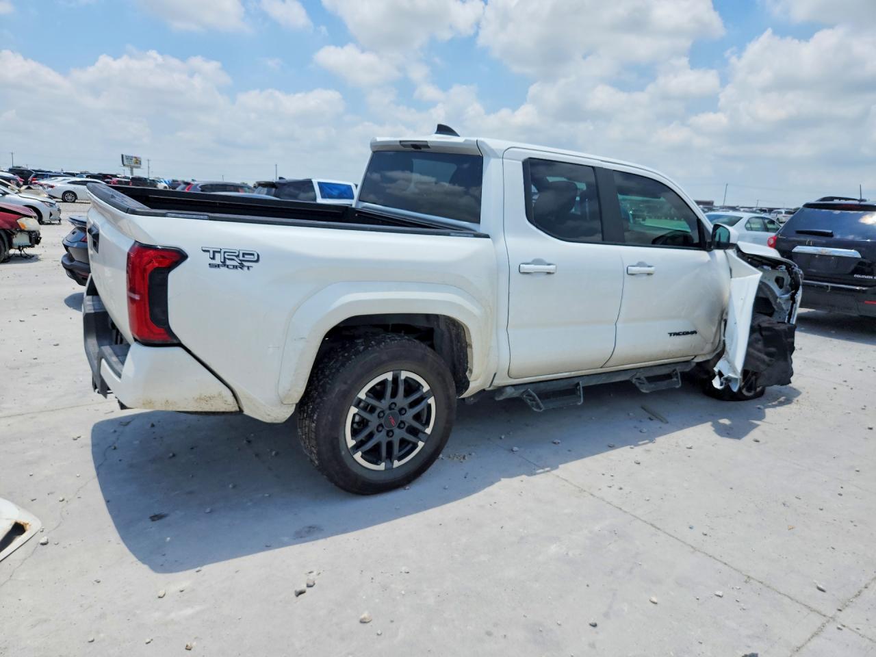 2025 TOYOTA TACOMA
