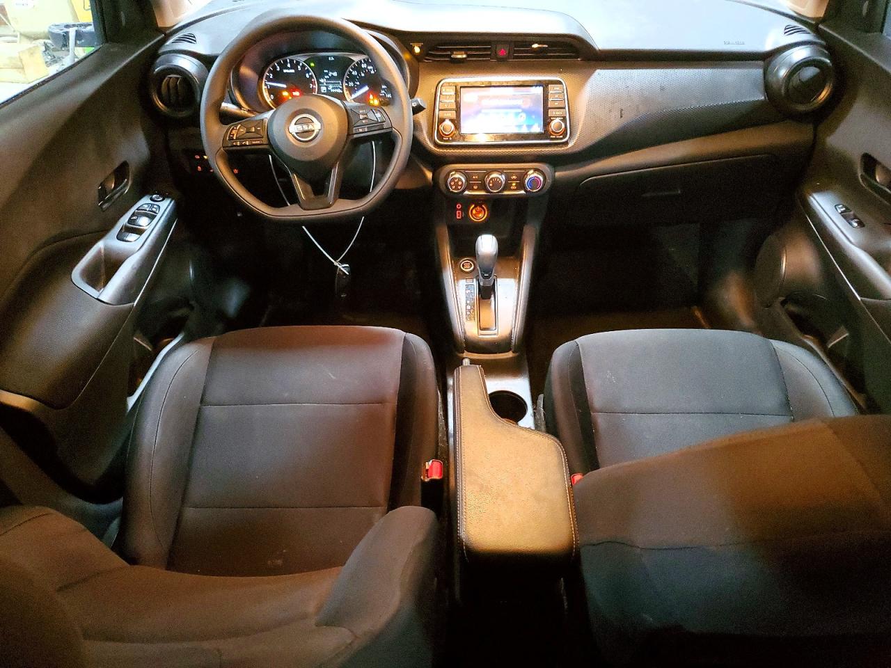 2025 NISSAN KICKS PLAY