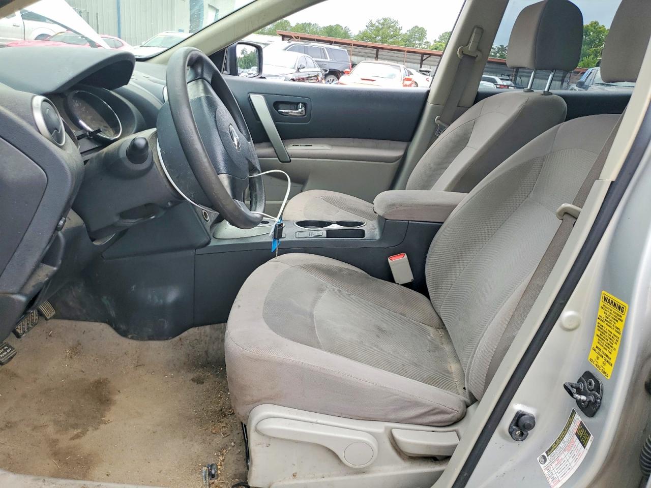 2014 NISSAN ROGUE