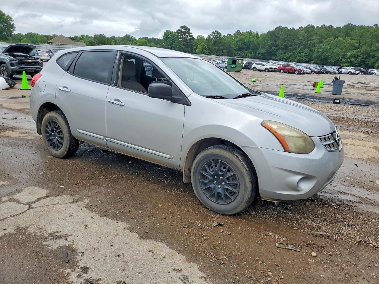 2014 NISSAN ROGUE