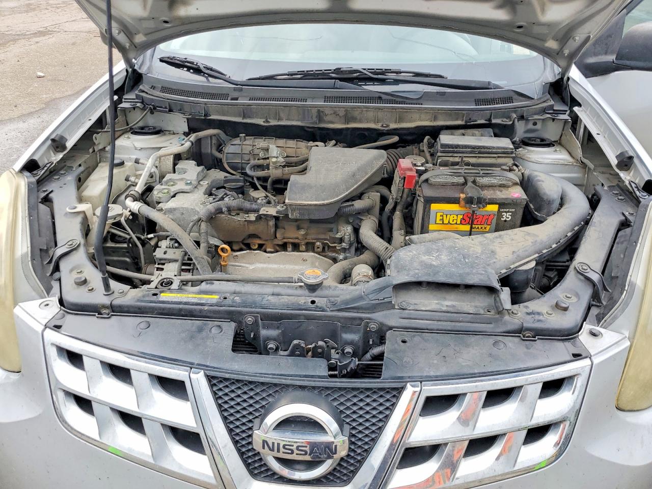 2014 NISSAN ROGUE
