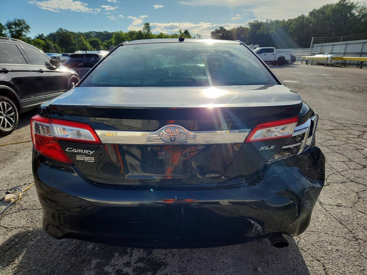 2012 TOYOTA CAMRY