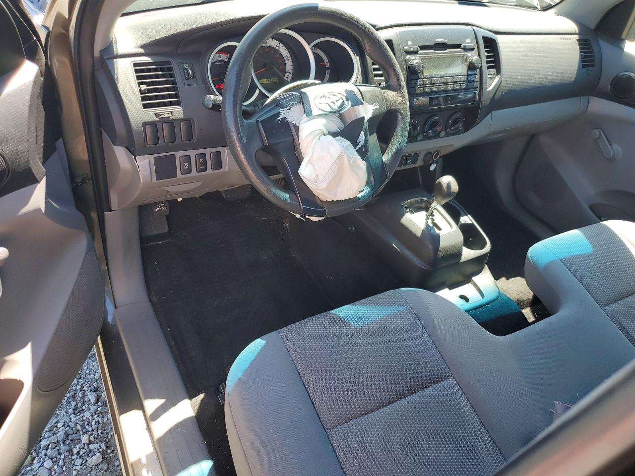 2012 TOYOTA TACOMA