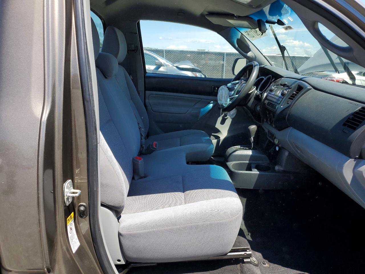 2012 TOYOTA TACOMA