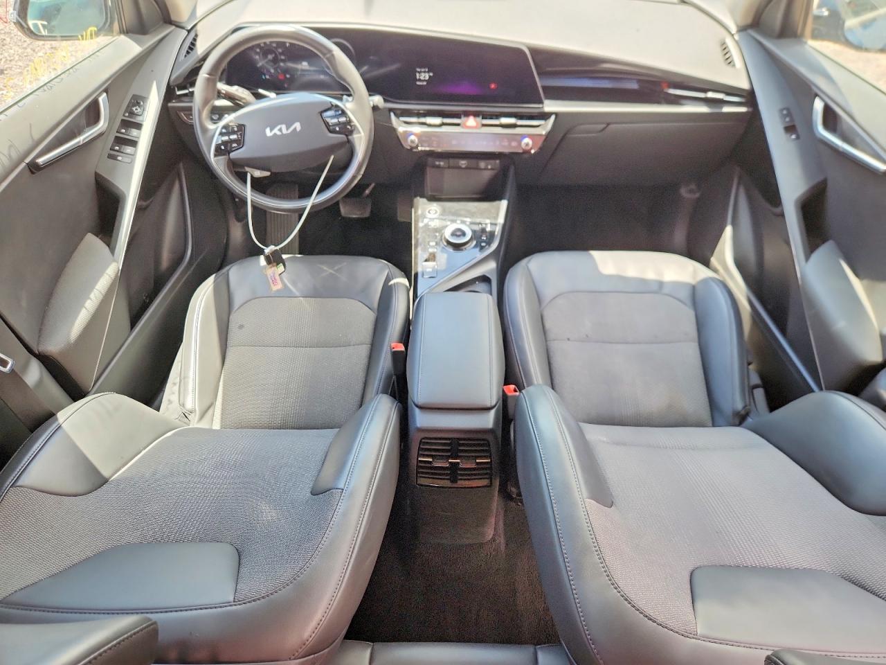 2024 KIA NIRO