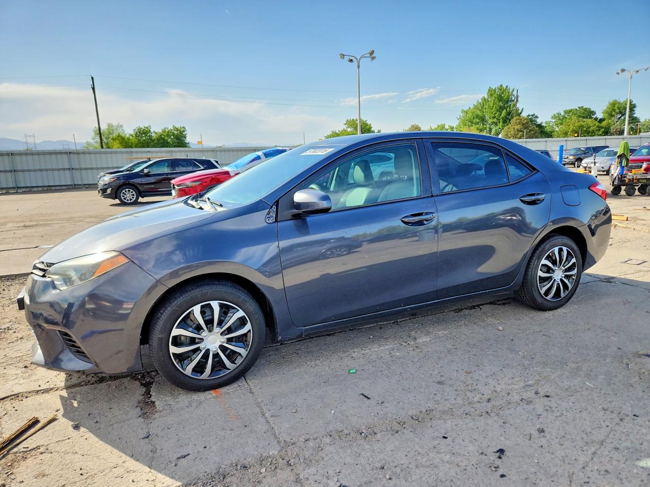 2015 TOYOTA COROLLA